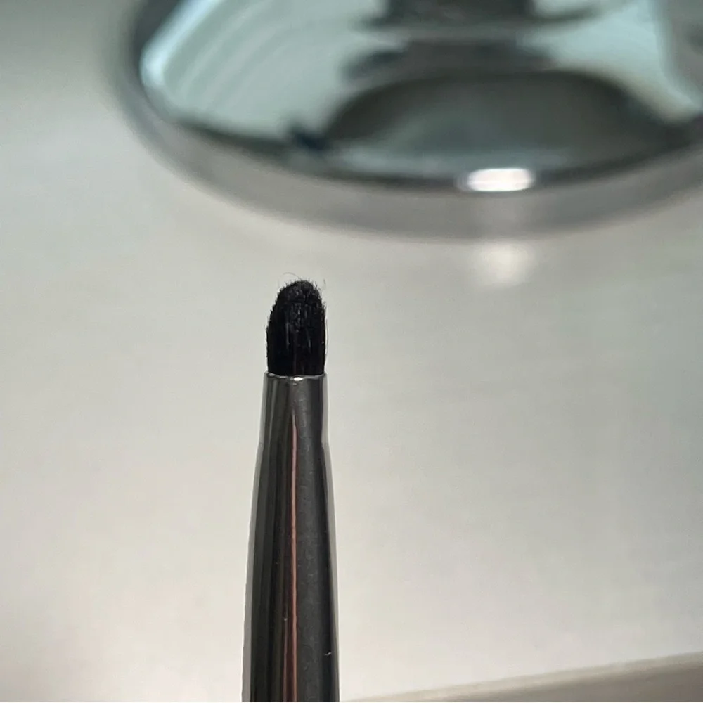 Mary Kay Eye smudger brush